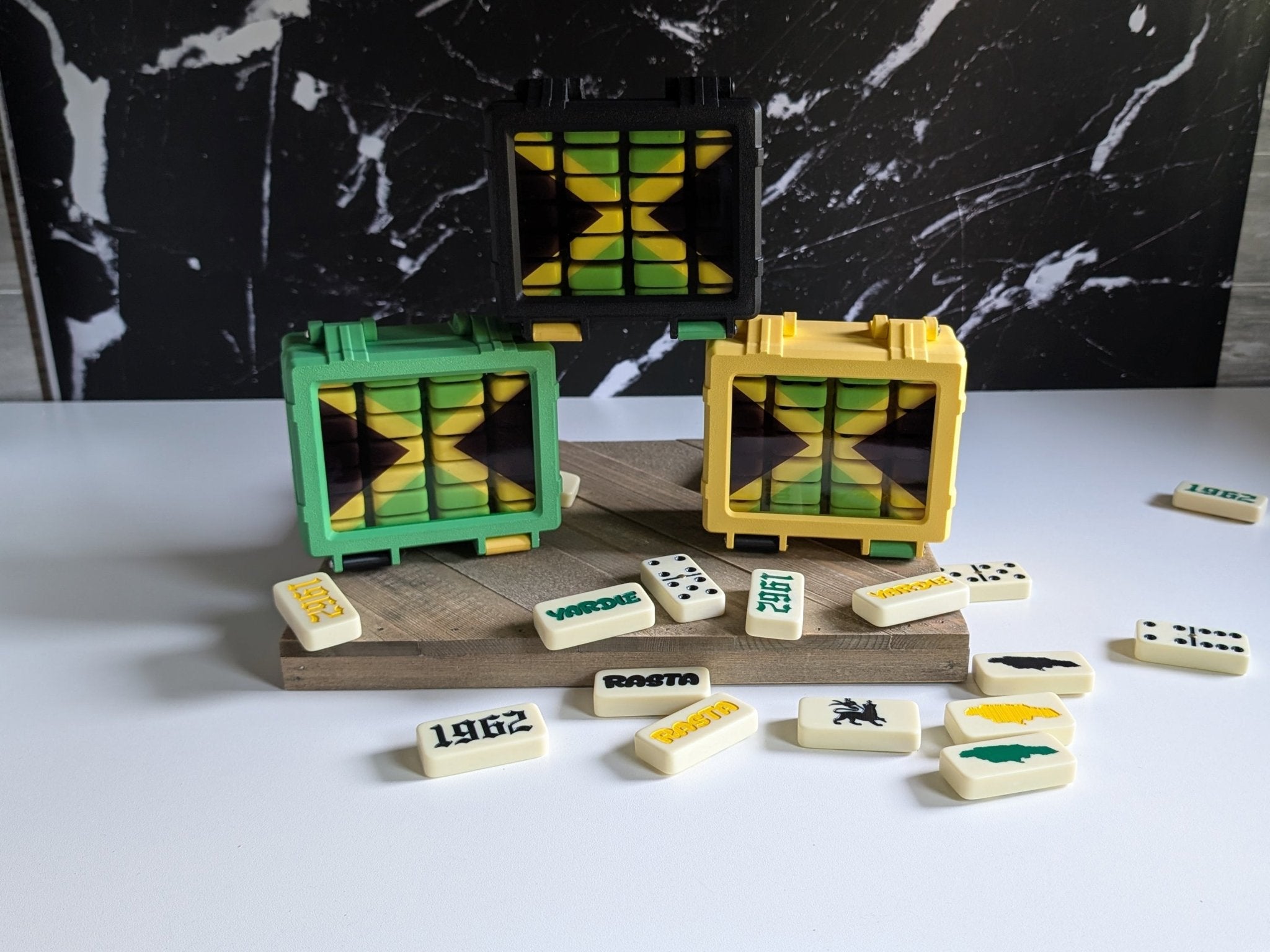 Jamaican Flag Domino Set - So Genius IO