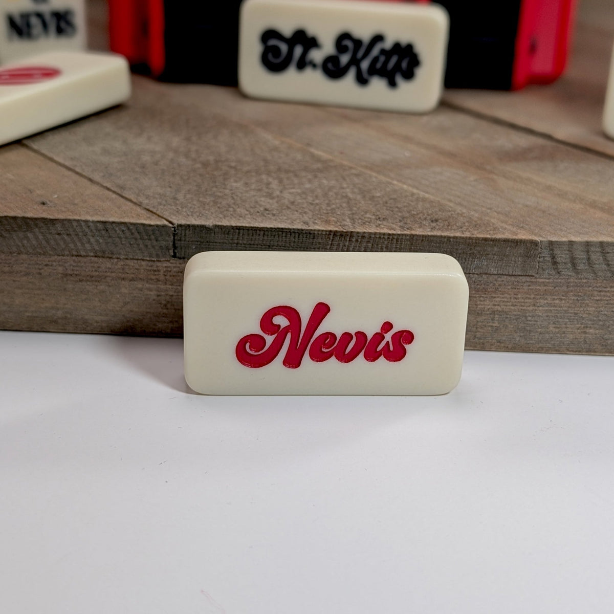 St. Kitts & Nevis Double-Six Domino Set - So Genius IO