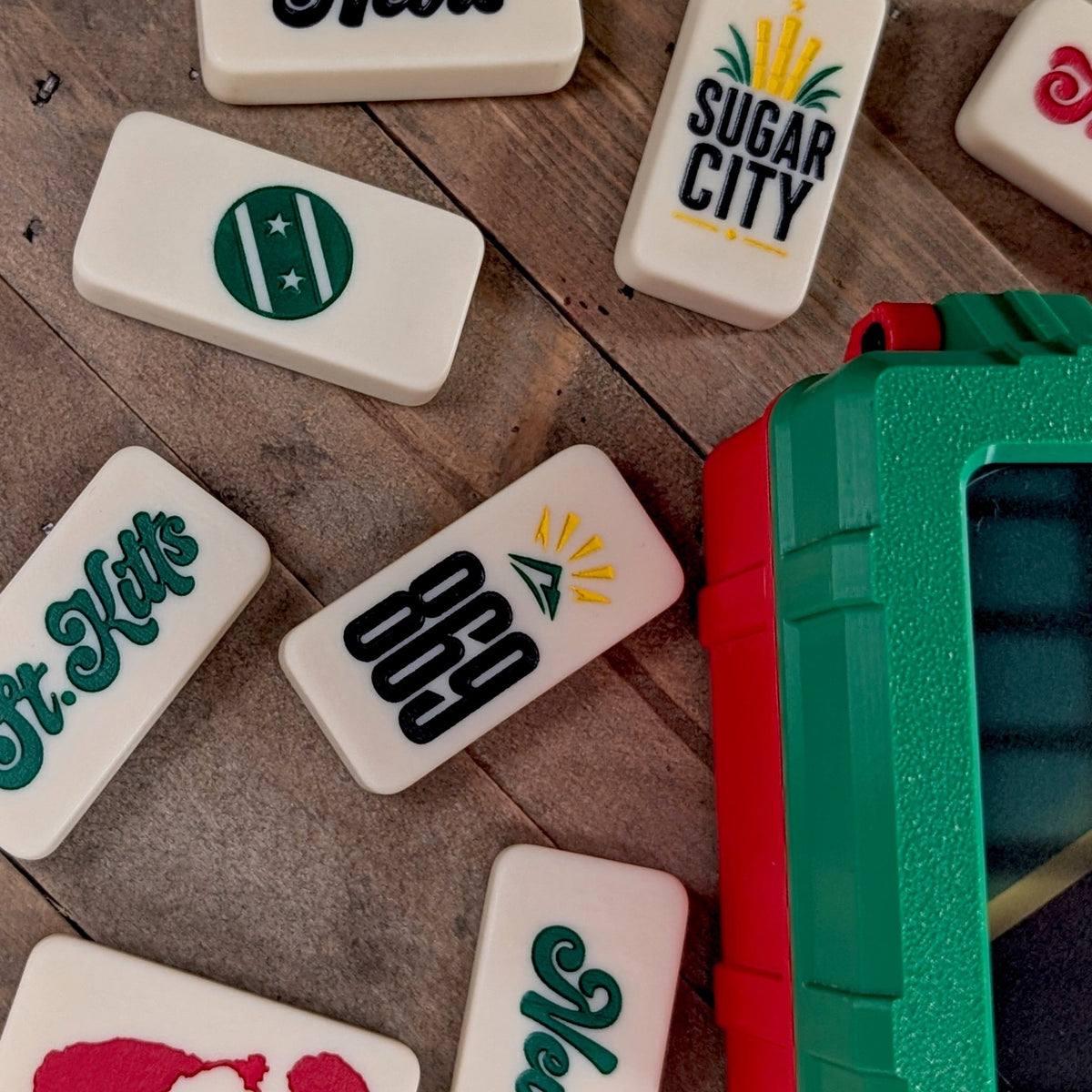 St. Kitts & Nevis Double-Six Domino Set - So Genius IO