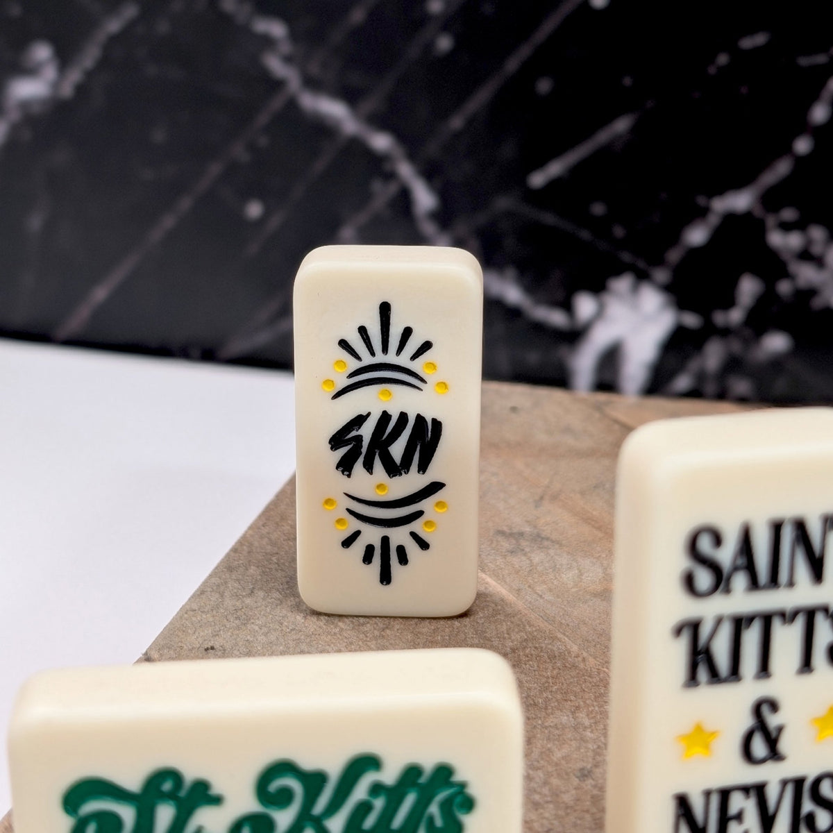 St. Kitts & Nevis Double-Six Domino Set - So Genius IO